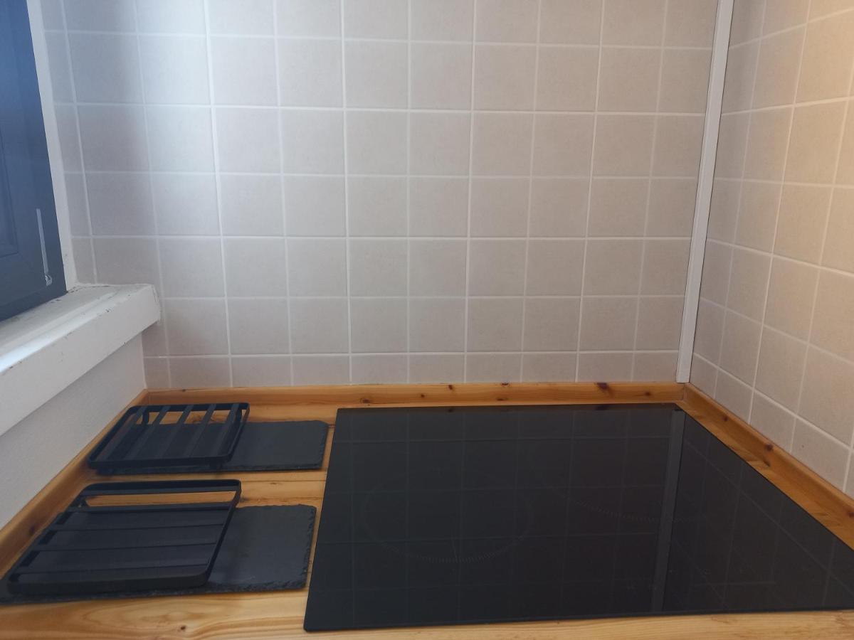 Appartamento Miralago Con Giardino Sul Lago Gavirate Exterior photo