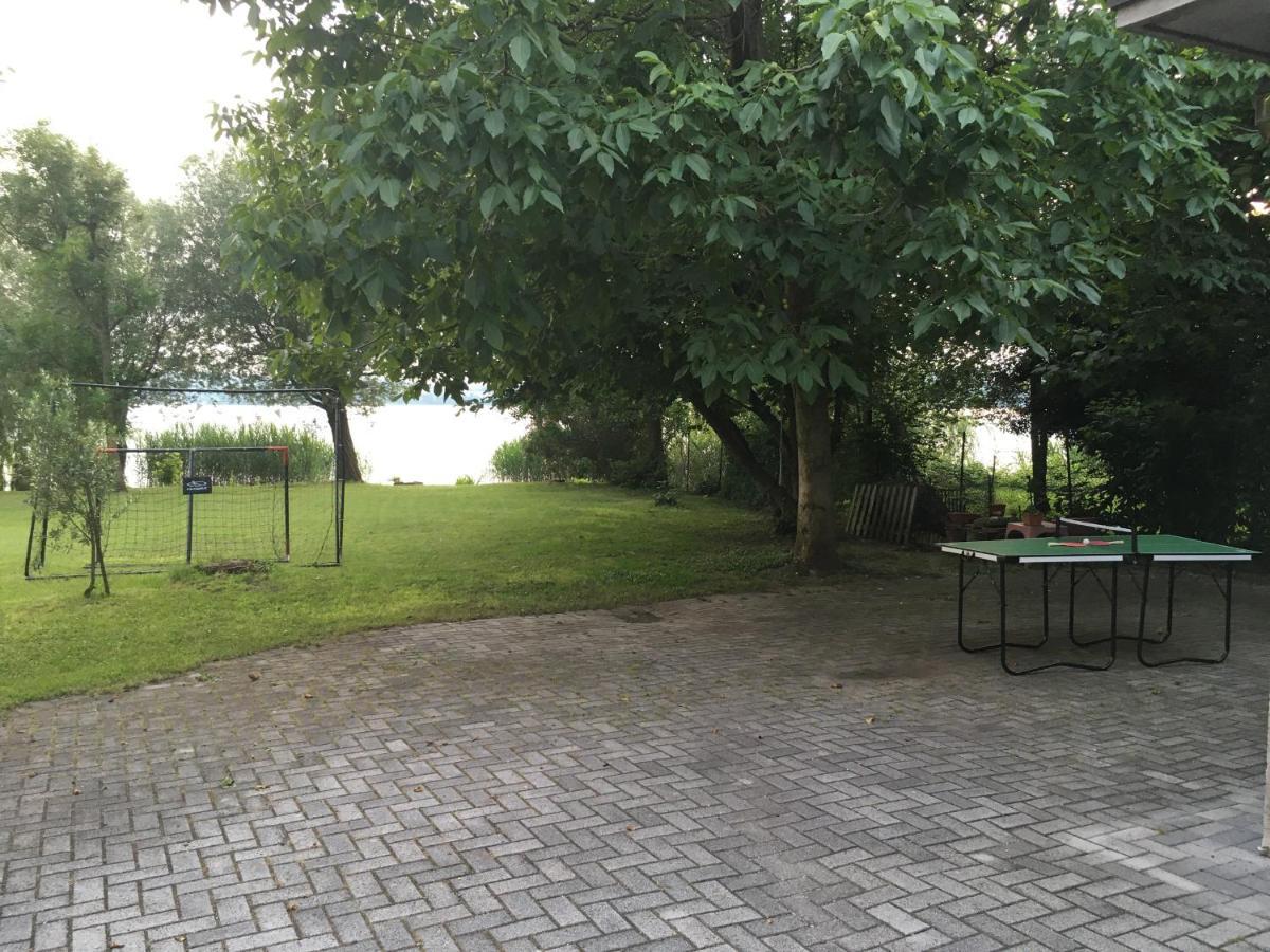 Appartamento Miralago Con Giardino Sul Lago Gavirate Exterior photo